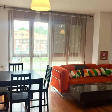La Casita De Diana Ramales, Plaza Garaje Incluida דירה רמאלס דה לה ויקטוריה