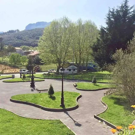 Lägenhet La Casita De Diana Ramales, Plaza Garaje Incluida *