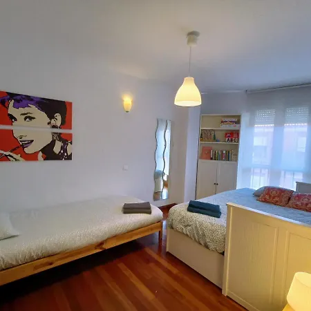 La Casita De Diana Ramales, Plaza Garaje Incluida Apartment *
