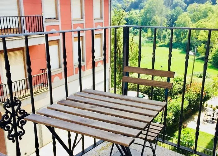 La Casita De Diana Ramales, Plaza Garaje Incluida * 라말레스 데 라 빅토리아