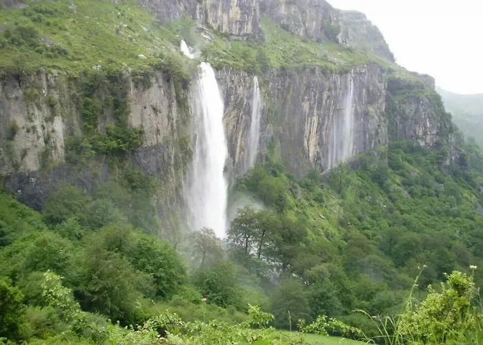 La Casita De Diana Ramales, Plaza Garaje Incluida 아파트 라말레스 데 라 빅토리아